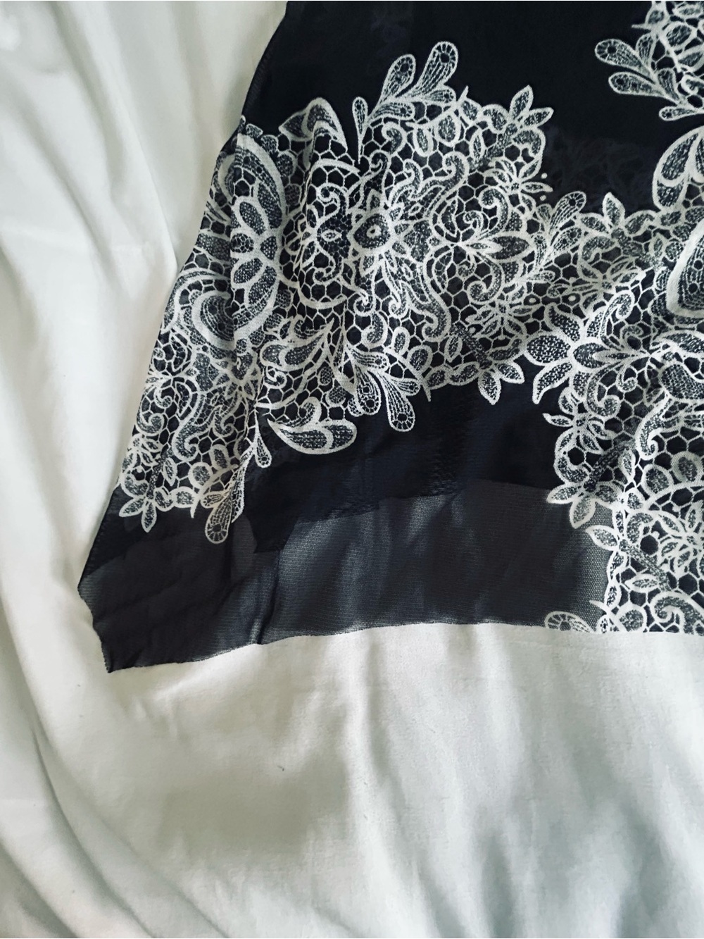 INC International Concepts Black and White Lace-Print V-Neck Tank - Picture 5 of 6